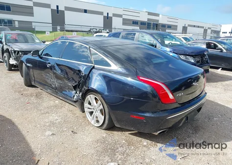 2012 Jaguar Xj Xjl Portfolio z USA, uszkodzony, nr VIN SAJWA2GB4CLV27800